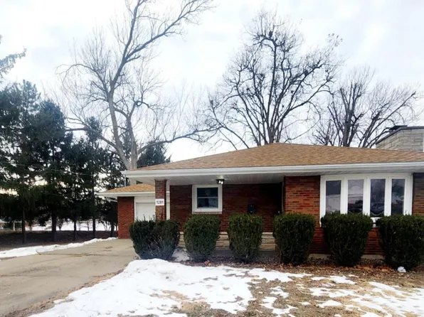 1201 N 14th St, Quincy, IL 62301