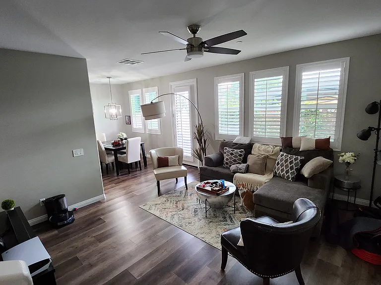 12048 Preston St — Photo 14