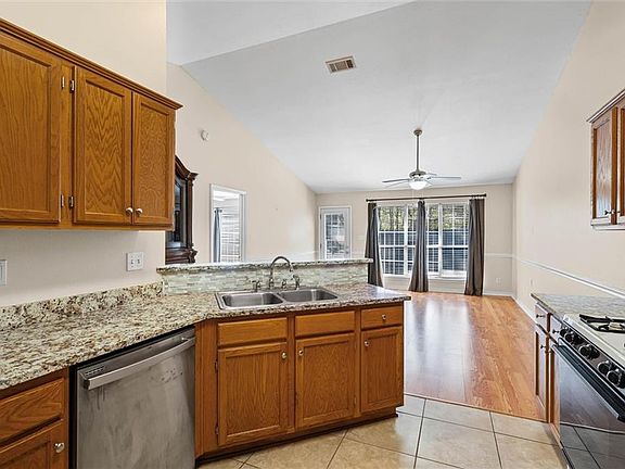 3rd image of 7241 Spring Lake Dr S