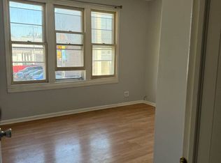 1720 N Clybourn Ave #2F, Chicago, IL 60614