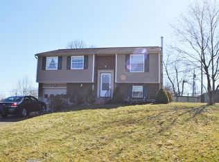 1747 Hunters Trce, Burlington, KY 41005