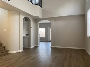 744 E Saddle Dr, Chandler, AZ 85225