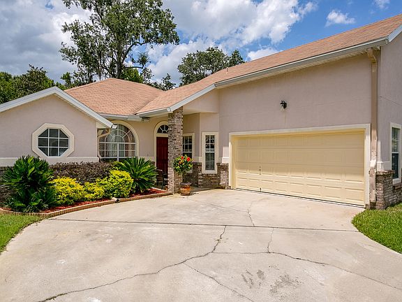 3rd image of 2964 Majestic Oaks Ln