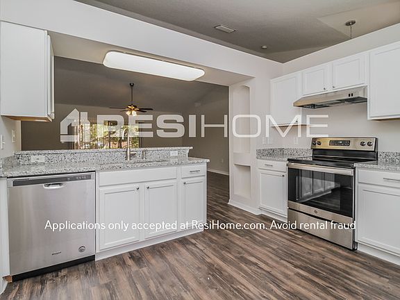 2nd image of 1728 Bavon Dr