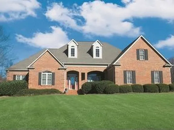 7218 Belmont Dr, Trinity, NC 27370