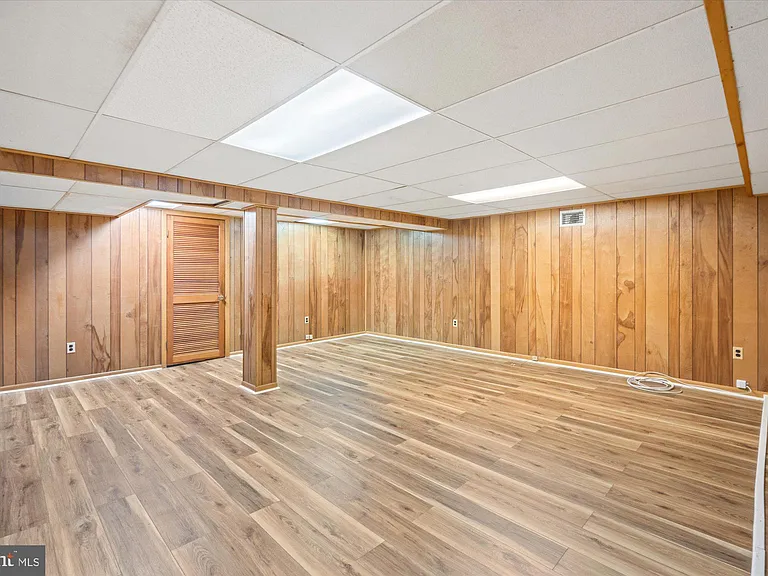 7014 Beechwood Dr — Photo 17