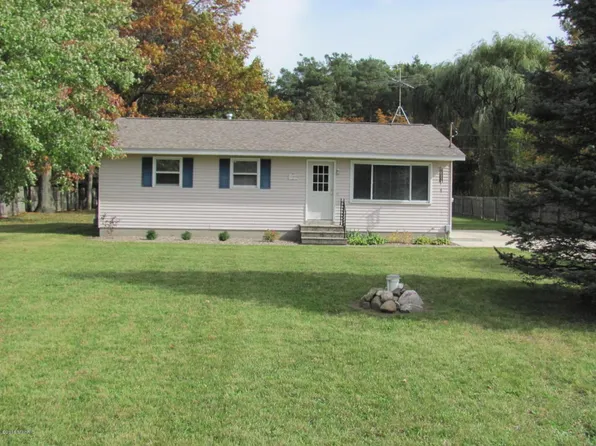 13892 128th Ave, Grand Haven, MI 49417
