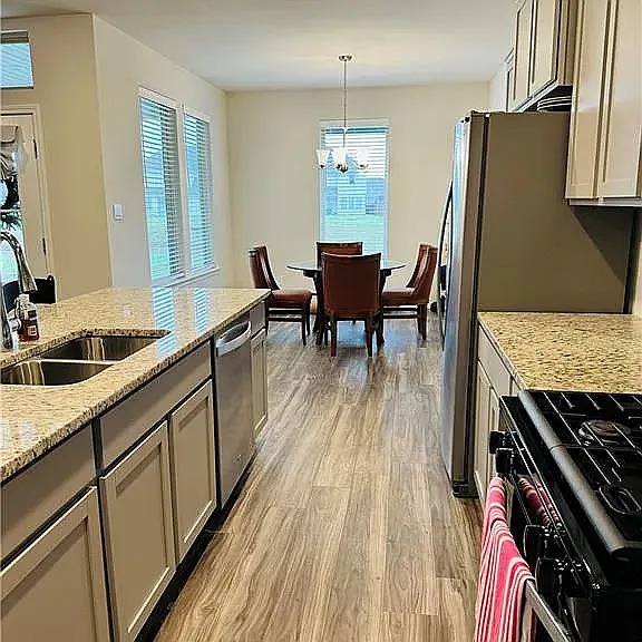 112 Oak Landing Ln — Photo 10