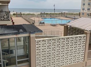 450 Shore Rd APT 2H, Long Beach, NY 11561