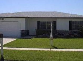 10900 Galahad St, Boca Raton, FL 33428