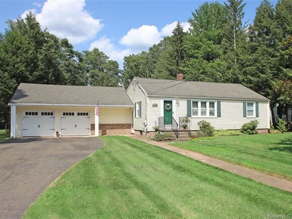 47 Temple Street, North Haven, CT 06473