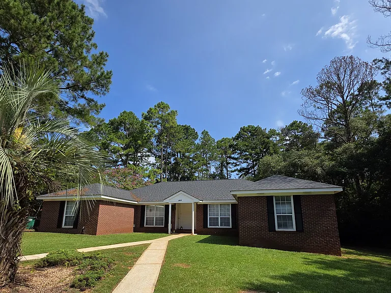 3917A Rodnor Forest Ln — Photo 2