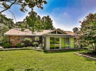 919 Brookwood Ct, Statesville, NC 28677