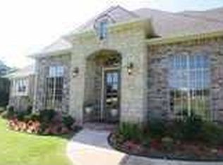 11124 London Cir, Arcadia, OK 73007