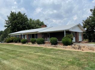 1028 Childrey Church Rd, Nathalie, VA 24577