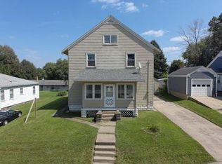 626 Washington St, Victor, IA 52347