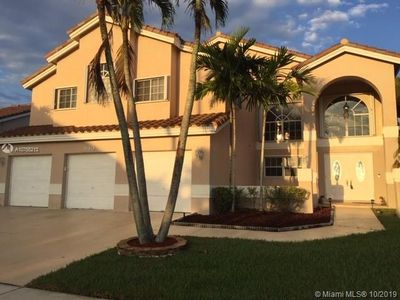 930 NW 201st Ave, Pembroke Pines, FL, 33029