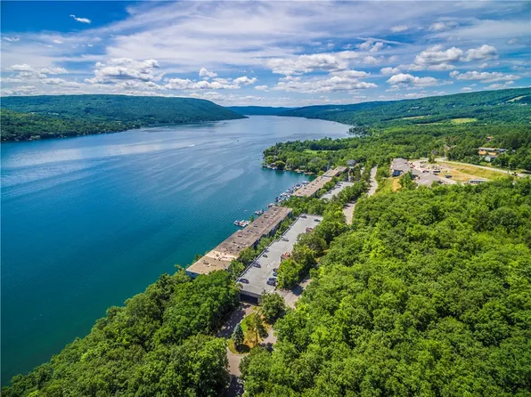 5568 Lakewood Trl #43, South Bristol, NY 14424