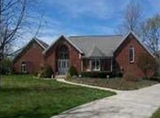 5834 Glen Eagles Ct, Avon, IN 46123