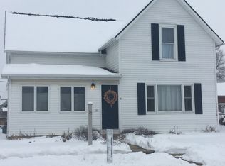 30 S Preston St, Centerburg, OH 43011