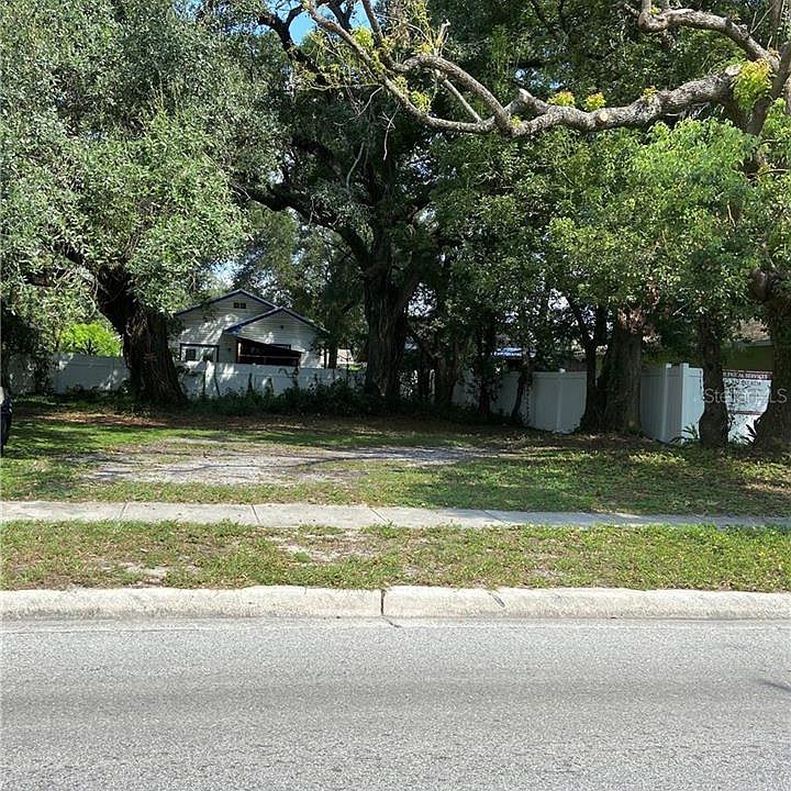 1st image of 1016 E 21st Ave