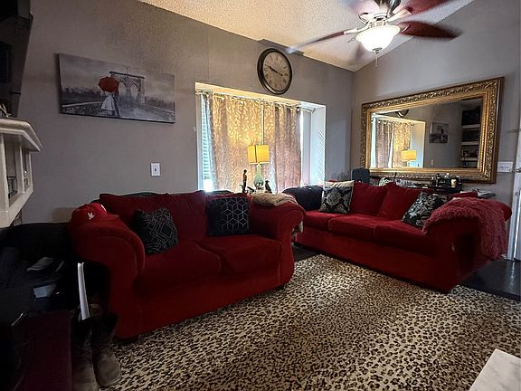 4th image of 7340 Skillman St #1003