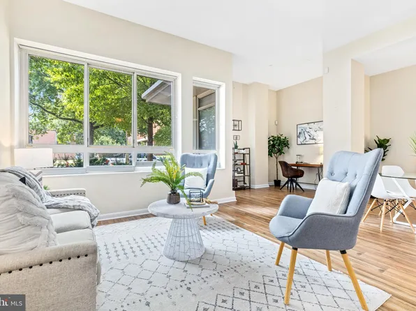 355 I St SW #S104, Washington, DC 20024