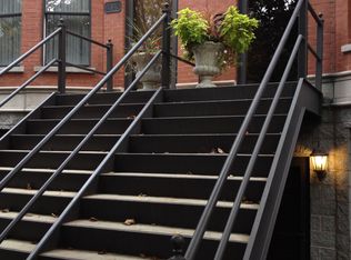 1538 W Jackson Blvd, Chicago, IL 60607