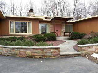 230 Hibiscus Dr, Rochester, NY 14618