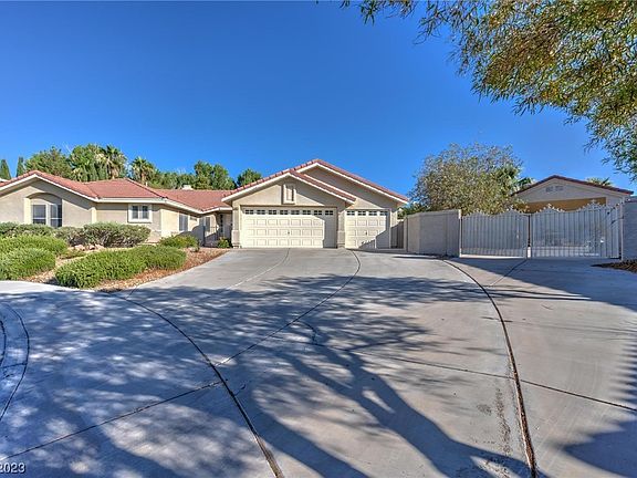 2nd image of 1580 Preswick Ct