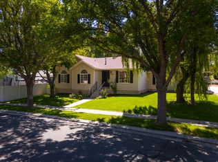 3304 E Sparrowhawk Cir, Eagle Mountain, UT 84005