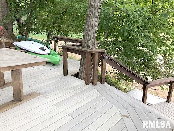 4th image of 8 Hillside Ct