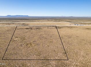 69 City, Salt Flat, TX 79847