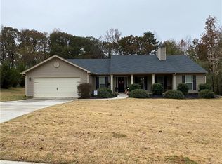 230 Falling Leaf Ln, Winder, GA 30680