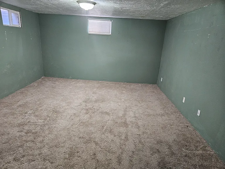2125 Baltic Ave — Photo 12
