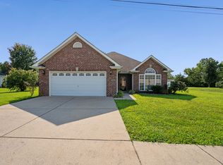 304 Providence Dr, Lebanon, TN 37087