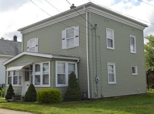 15 Olea St, Chicopee, MA 01020