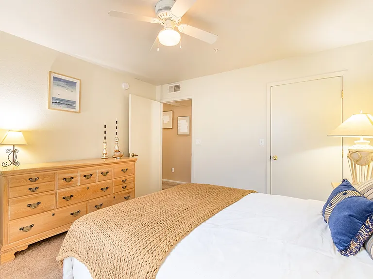 Enclave Apartments — Photo 2