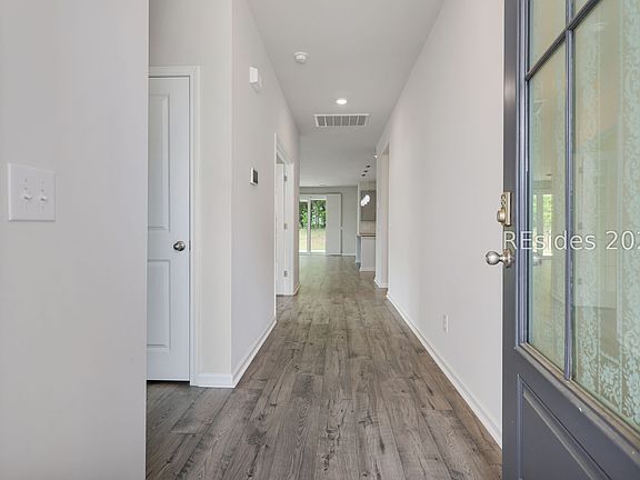 5th image of 469 Rye Creek Cir