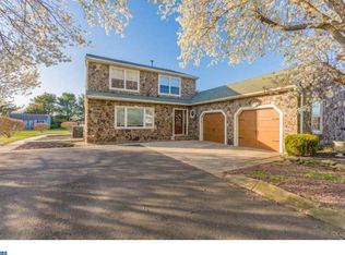 605 Walker Rd, Hammonton, NJ 08037