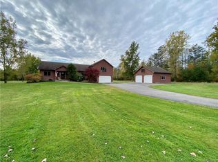 6590 Clinton St, Elma, NY 14059