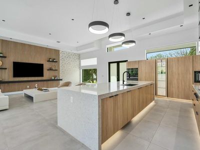 751 Pelican Way, North Palm Beach, FL, 33408