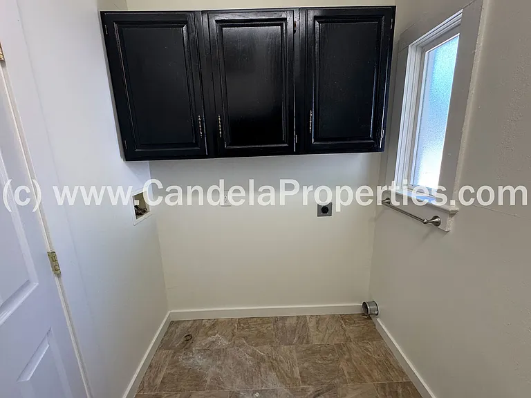 1231 W Colorado Ave — Photo 20