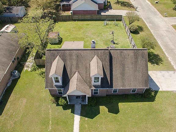 2nd image of 15137 Loveless Dr