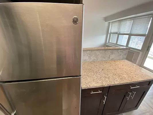 4th image of 747 10th Ave APT 37D