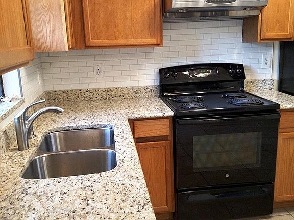 Kitchen Granite Counter Tops