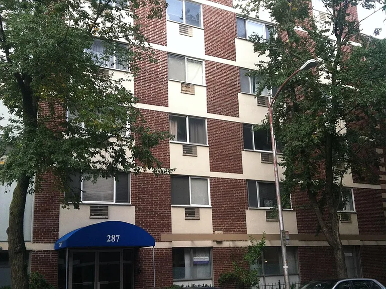 287 Harvard St #77 — Photo 2