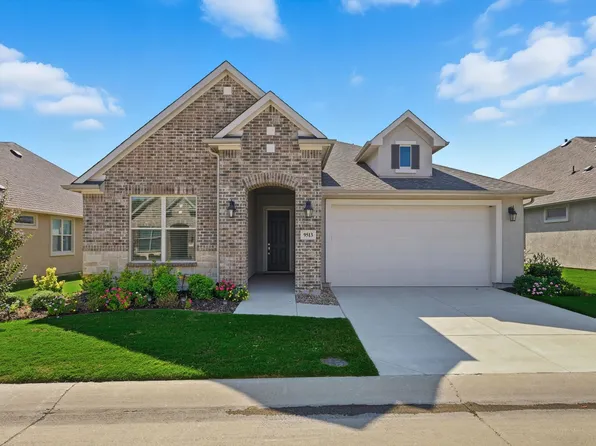9513 Windwood Ln, Denton, TX 76207