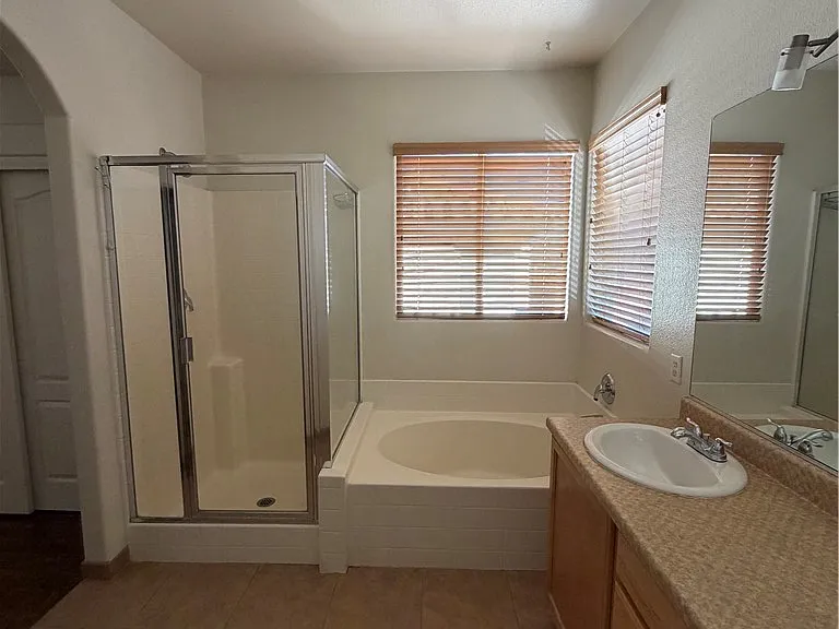 3762 Corpolo Ave — Photo 27