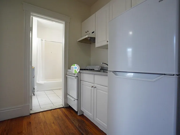 6 Camelot Ct #20 — Photo 6